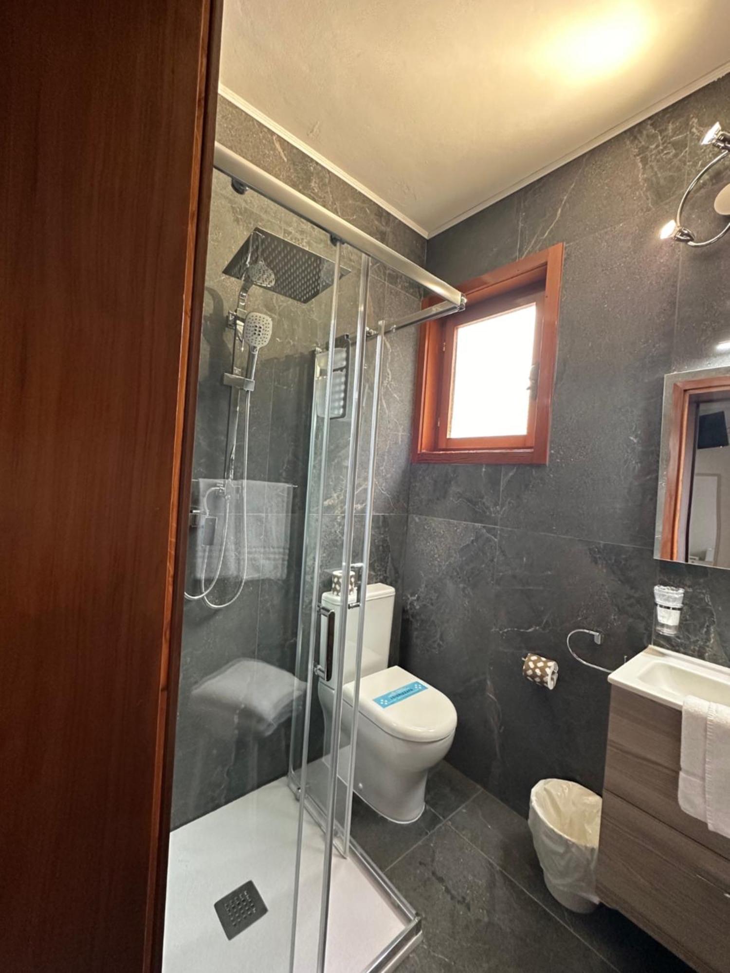 Hotel Moreri Grado Bagian luar foto