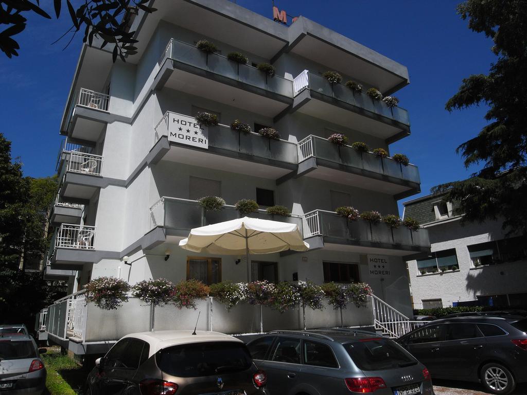 Hotel Moreri Grado Bagian luar foto