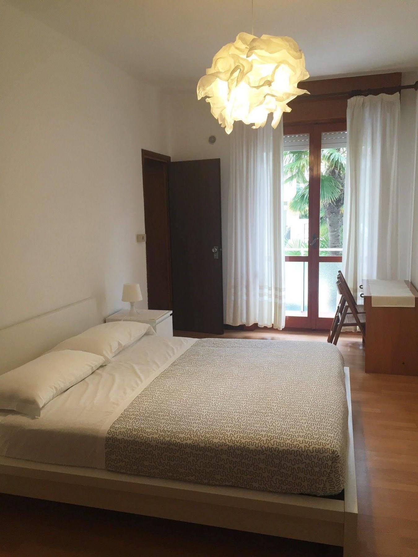 Hotel Moreri Grado Bagian luar foto